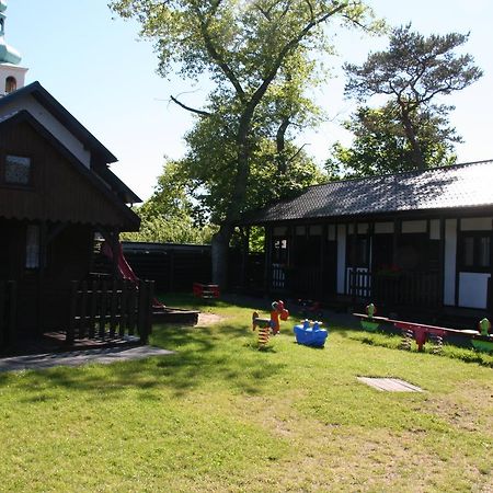 Camping 110 Jastarnia Exterior foto